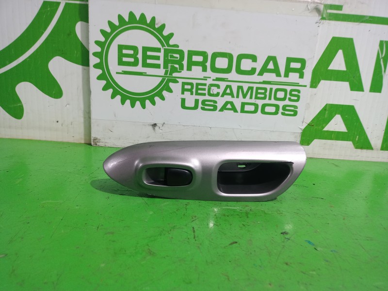 Recambio de mando elevalunas trasero izquierdo para nissan juke (f15) acenta referencia OEM IAM 829611KA2A  