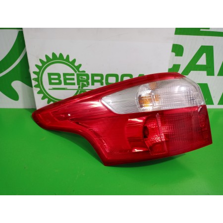 Recambio de piloto trasero izquierdo para ford focus turn. (cb8) 1.6 tdci cat referencia OEM IAM 1785514 / BM5113045  