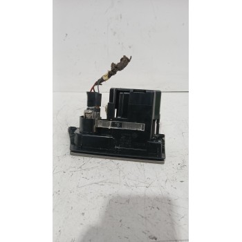 Recambio de cenicero para opel astra h gtc (a04) 1.7 cdti (l08) referencia OEM IAM 331885437  