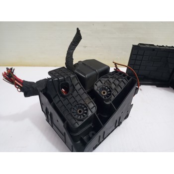 Recambio de caja reles / fusibles para volkswagen passat berlina (3c2) individual referencia OEM IAM 3C0937125  
