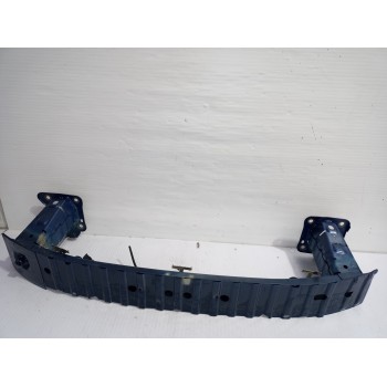 Recambio de refuerzo paragolpes delantero para ford focus berlina (cap) trend referencia OEM IAM 1540638  