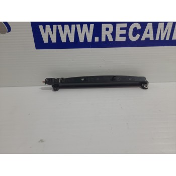 Recambio de luz central de freno para iveco daily furgón 2.3 diesel cat referencia OEM IAM 5801557592  