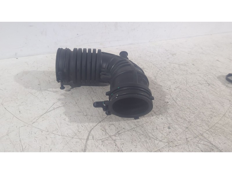 Recambio de tubo admision para kia ceed (cd) 1.0 t-gdi referencia OEM IAM 28130G4550  