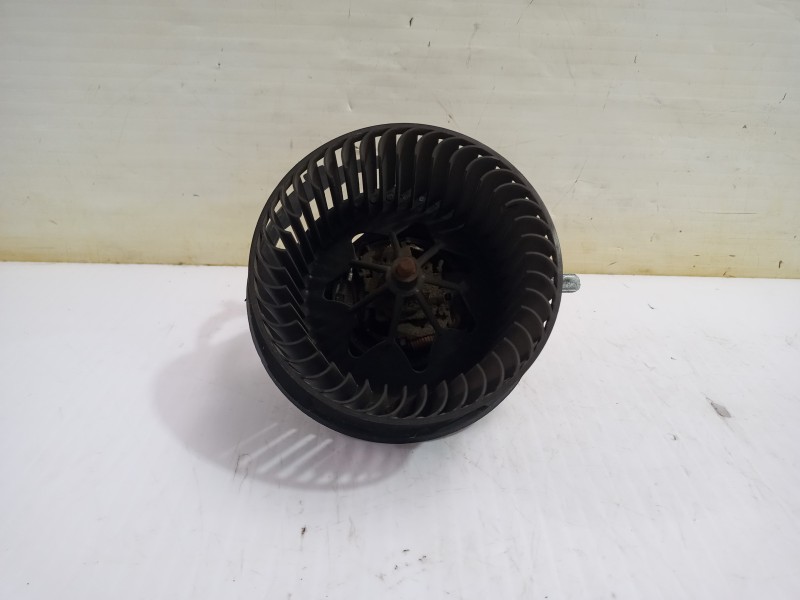 Recambio de motor calefaccion para volkswagen passat berlina (3c2) individual referencia OEM IAM 1K1819015  