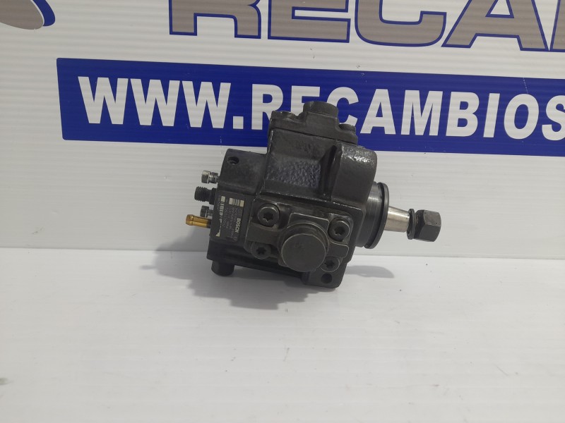 Recambio de bomba inyeccion para iveco daily furgón 2.3 diesel cat referencia OEM IAM 5801439062  