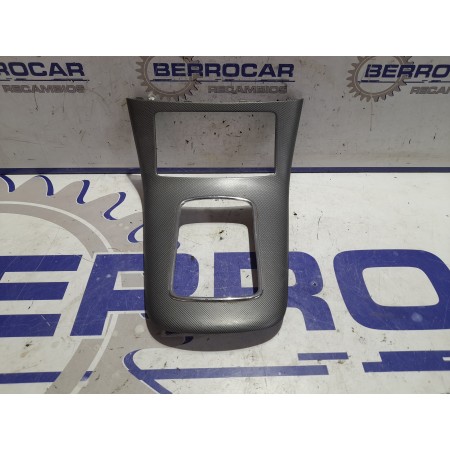 Recambio de moldura palanca de cambios para toyota avensis berlina (t25) 1.8 16v cat referencia OEM IAM 5882105050  