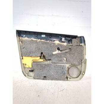 Recambio de guarnecido puerta delantera derecha para toyota avensis sedán (_t25_) 2.0 d-4d (adt250_) referencia OEM IAM 67610055