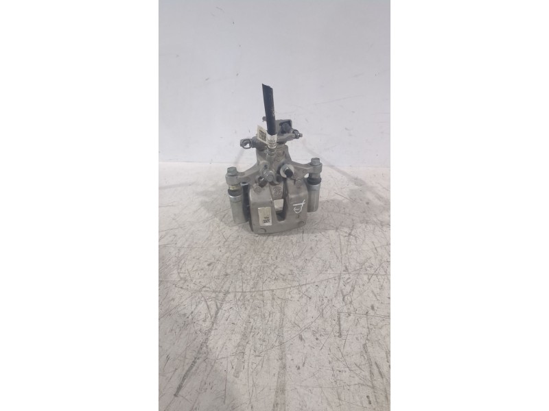 Recambio de pinza de freno trasera derecha para kia ceed (cd) 1.0 t-gdi referencia OEM IAM 58230G4300  