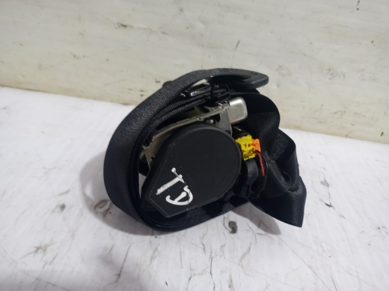 Recambio de cinturon seguridad trasero derecho para mercedes-benz clase a (w169) a 200 cdi (169.008) referencia OEM IAM A1698600