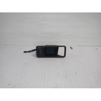 MANDO ELEVALUNAS DELANTERO DERECHO 3M51226A36 