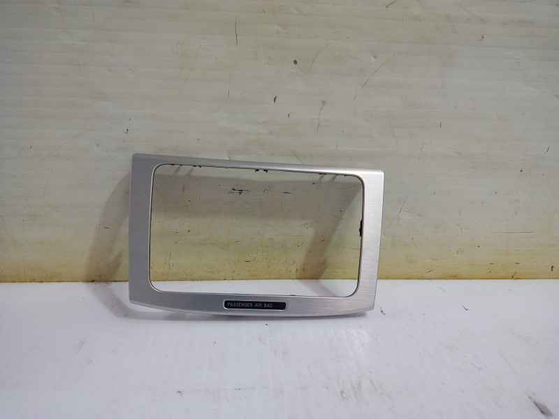 Recambio de moldura para volkswagen passat berlina (3c2) individual referencia OEM IAM 3C0858069AC  