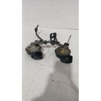 Recambio de claxon para opel astra h gtc (a04) 1.7 cdti (l08) referencia OEM IAM E1000209  