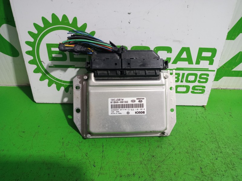 Recambio de centralita motor uce para kia sorento 2.5 crdi cat referencia OEM IAM 0281011579  