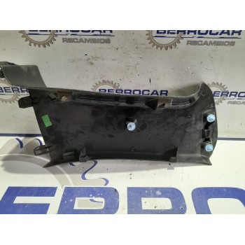 Recambio de moldura lateral para dacia duster (hs_) 1.5 dci 4x4 (hsmc, hsmd) referencia OEM IAM 769340041R  