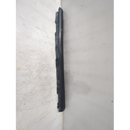 Recambio de faldon lateral para toyota avensis sedán (_t25_) 2.0 d-4d (adt250_) referencia OEM IAM 7585105010  