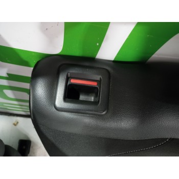Recambio de asiento trasero para citroën c3 exclusive referencia OEM IAM 8925L6  