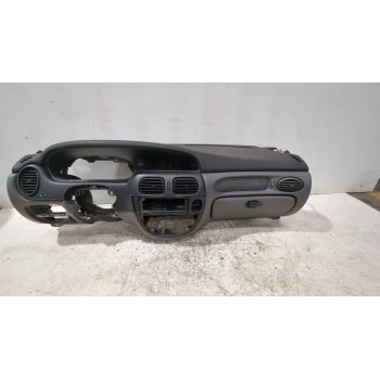 SALPICADERO 681005955R 