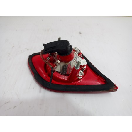 Recambio de piloto trasero derecho interior para volkswagen passat berlina (3c2) individual referencia OEM IAM 3C5945094E  