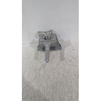 Recambio de soporte motor derecho para kia ceed (cd) 1.0 t-gdi referencia OEM IAM 21810G4000  
