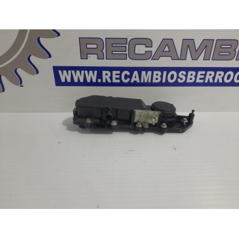 Recambio de tapa balancines para iveco daily furgón 2.3 diesel cat referencia OEM IAM 504132147  