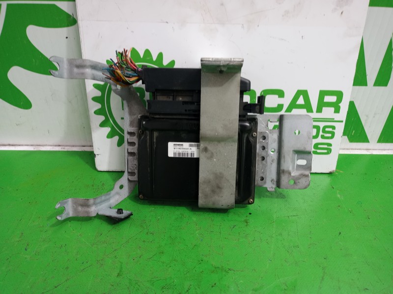 Recambio de centralita motor uce para volvo s40 berlina 1.6 cat referencia OEM IAM S118245021  