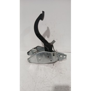 Recambio de pedal embrague para opel astra h gtc (a04) 1.7 cdti (l08) referencia OEM IAM 28870  