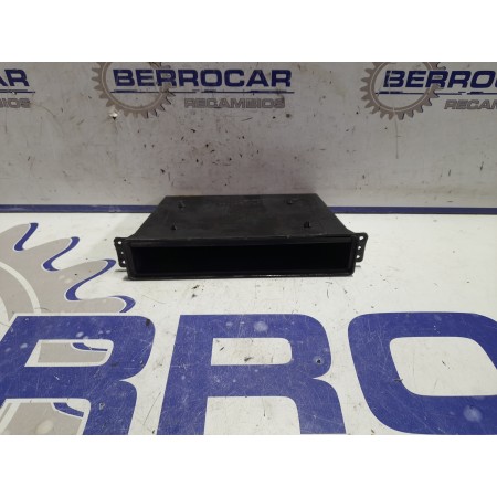 Recambio de moldura interior para hyundai getz (tb) 1.1 12v cat referencia OEM IAM 84742 1C050  