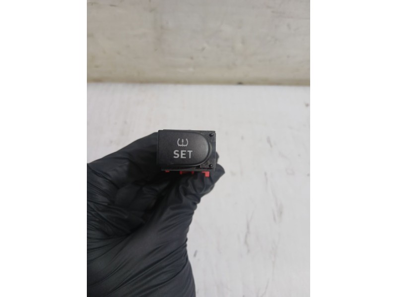 Recambio de interruptor para seat leon (1p1) 1.9 tdi referencia OEM IAM 5P0927121  