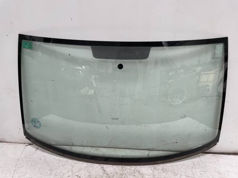 Recambio de luna delantera para volkswagen transporter t6 t6 caravelle trendline referencia OEM IAM E000233  
