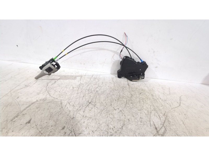 Recambio de cerradura puerta delantera derecha para toyota auris (_e15_) 1.6 (zre151_) referencia OEM IAM 6903002220  