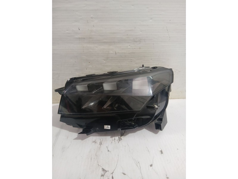Recambio de faro izquierdo para peugeot rifter 1.5 bluehdi 100 referencia OEM IAM 9864528180  