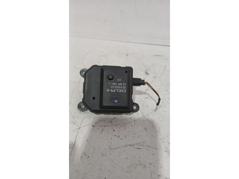 Recambio de motor apertura trampilla para opel astra h gtc (a04) 1.7 cdti (l08) referencia OEM IAM 52497183  