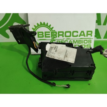 Recambio de caja reles / fusibles para ford focus turn. (cb8) 1.6 tdci cat referencia OEM IAM 5B0Q10107  
