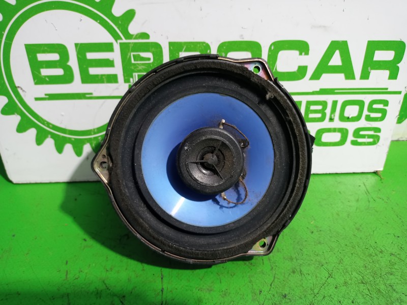 Recambio de altavoz para kia sorento 2.5 crdi cat referencia OEM IAM 963403E000  