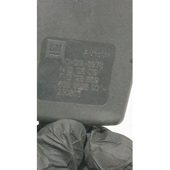 Recambio de enganche cinturon trasero derecho para opel astra h gtc (a04) 1.7 cdti (l08) referencia OEM IAM N13128019  