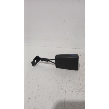 Recambio de enganche cinturon trasero central para opel astra h gtc (a04) 1.7 cdti (l08) referencia OEM IAM N13128018  