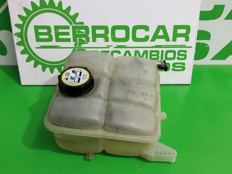 Recambio de deposito expansion para ford focus turn. (cb8) 1.6 tdci cat referencia OEM IAM 8V618K218  