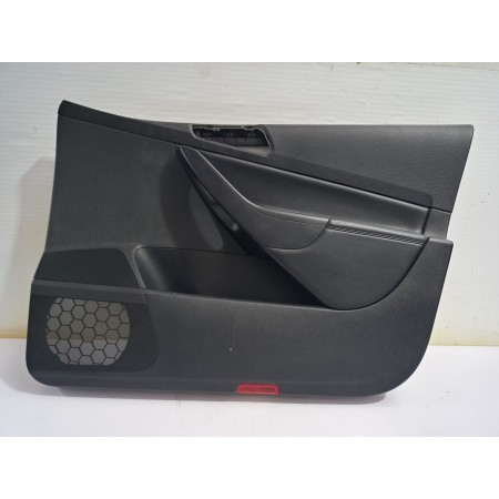 Recambio de guarnecido puerta delantera derecha para volkswagen passat berlina (3c2) individual referencia OEM IAM 3C1867012  