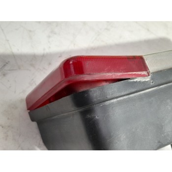 Recambio de piloto trasero izquierdo para iveco daily caja cerrada (2006 =>) 3.0 diesel referencia OEM IAM E132060  