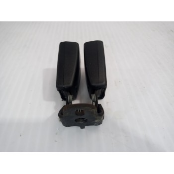 Recambio de enganche cinturon central para ford focus berlina (cap) trend referencia OEM IAM 1790511  