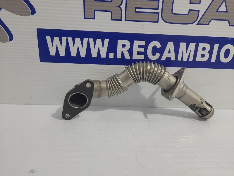Recambio de tubo egr para iveco daily furgón 2.3 diesel cat referencia OEM IAM 5801364090  