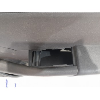 Recambio de guarnecido puerta delantera derecha para skoda rapid 1.6 tdi referencia OEM IAM 5JB867014  