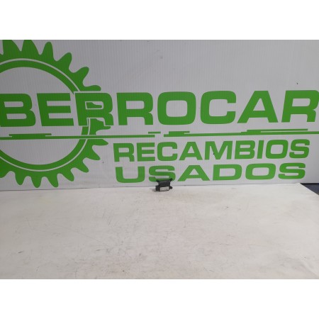 Recambio de motor apertura trampillas para iveco daily caja cerrada (2006 =>) 3.0 diesel referencia OEM IAM 132801311  