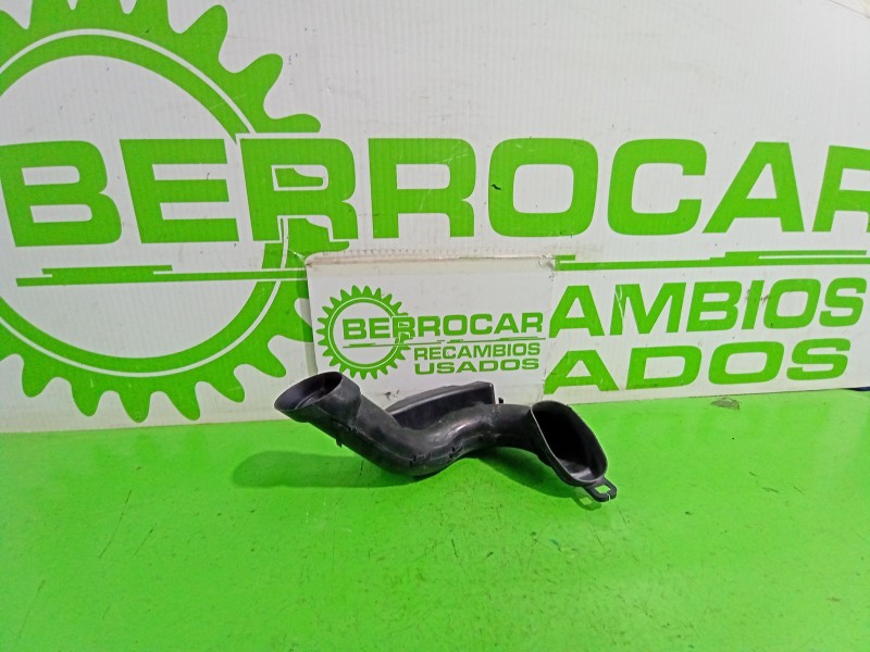 Recambio de tubo para nissan juke (f15) acenta referencia OEM IAM 70390750  