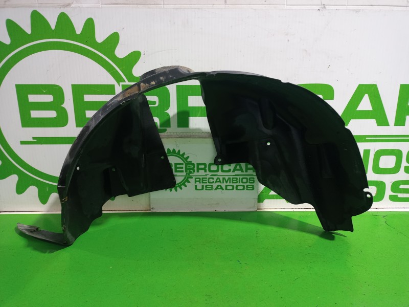 Recambio de paso rueda trasero derecho para land rover freelander (ln) e targa referencia OEM IAM CLF101940  