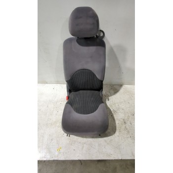 ASIENTOS TRASERO IZQUIERDO 00008850K6 