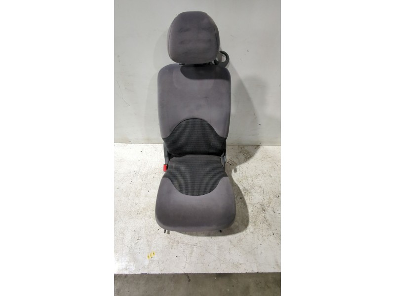 Recambio de asientos trasero izquierdo para citroën xsara picasso (n68) 1.6 hdi referencia OEM IAM 00008850K6  
