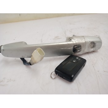 Recambio de maneta exterior delantera izquierda para toyota prius (nhw20) basis referencia OEM IAM 6929312040  