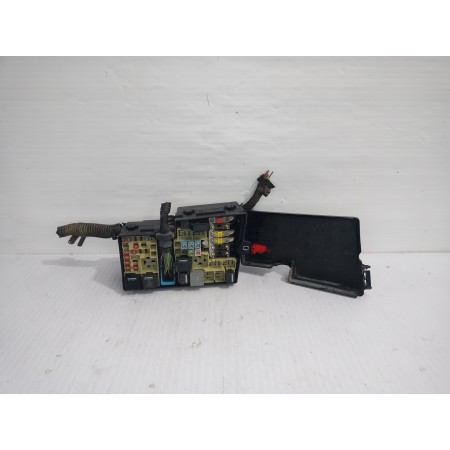 Recambio de caja reles / fusibles para ford focus berlina (cap) trend referencia OEM IAM 3M5T14A142AB  