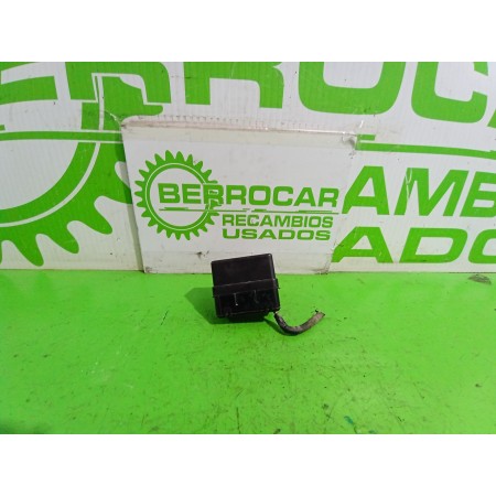 Recambio de caja reles / fusibles para nissan juke (f15) acenta referencia OEM IAM 71242730  